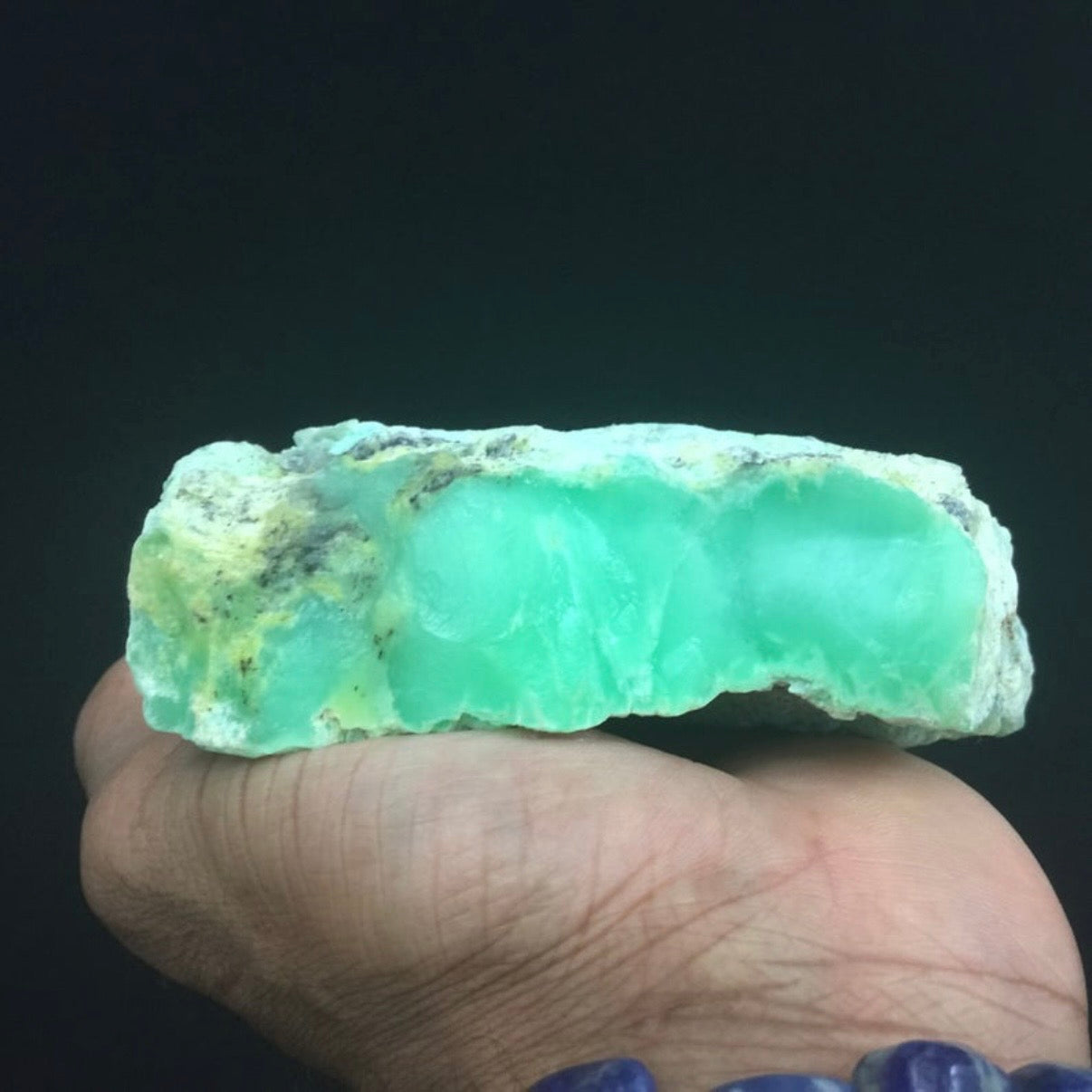 Chrysoprase Floating rock